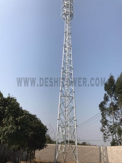 Three-Column Steel Pipe Communication Tower